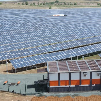 Günəş paneli sistemi