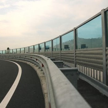 Səs küy önləyici barier